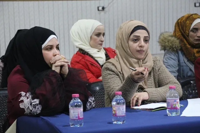 ندوة حوارية في منبج تحت شعار "واقع المرأة.. معاناة وتحدي"
