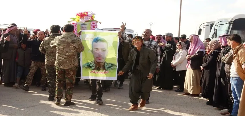 أهالي مقاطعة كري سبي يشيعون جثمان الشهيد درغام إلى مثواه الأخير