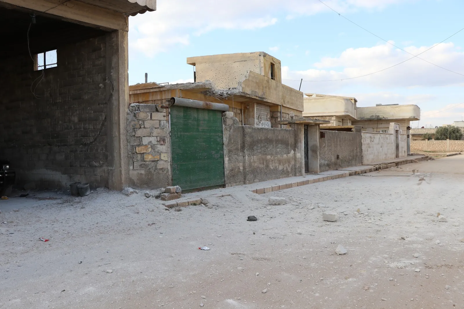 ​​​​​​​بالصور والفيديو... آثار قصف الاحتلال التركي الذي استهدف ناحية تل رفعت