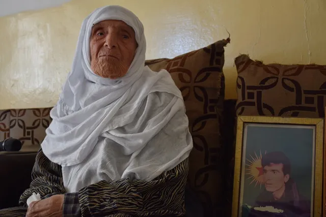 تبلغ من العمر 100 عام وتتمنى رؤية القائد عبد الله أوجلان مجدداً