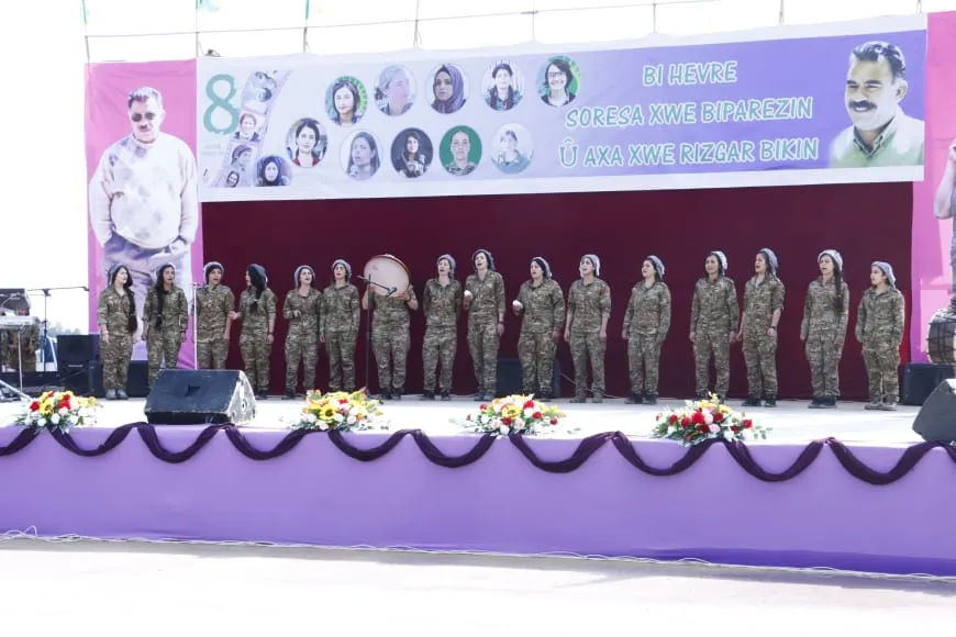 بالصور والفيديو.. عرض عسكري مهيب لـYPJ بمناسبة اليوم العالمي للمرأة