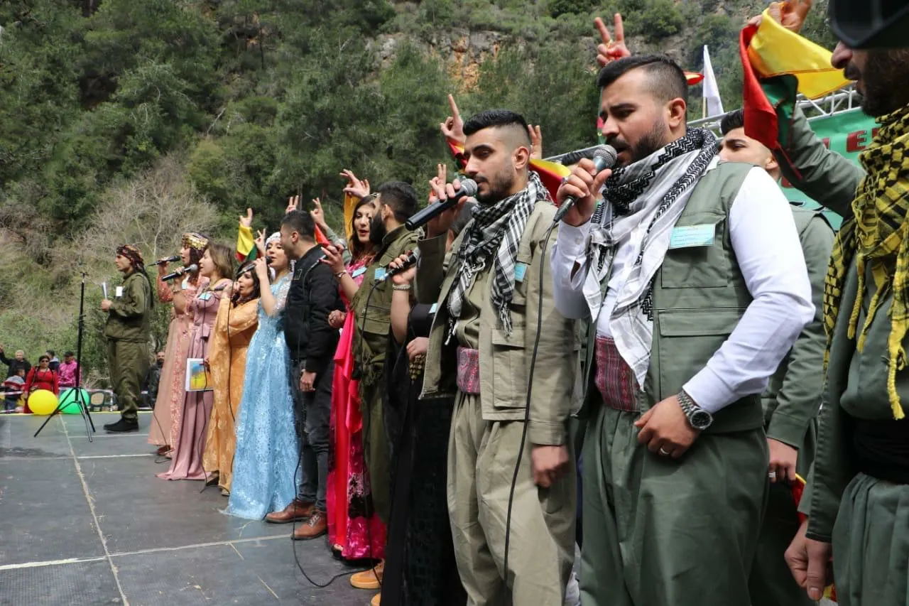 ​​​​​​​الجالية الكردية في لبنان تحتفل بنوروز
