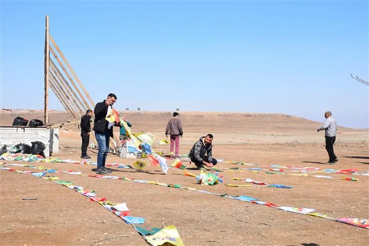 ​​​​​​​اللجنة التحضيرية لاحتفالات نوروز تضع اللمسات الأخيرة على ساحات الاحتفال