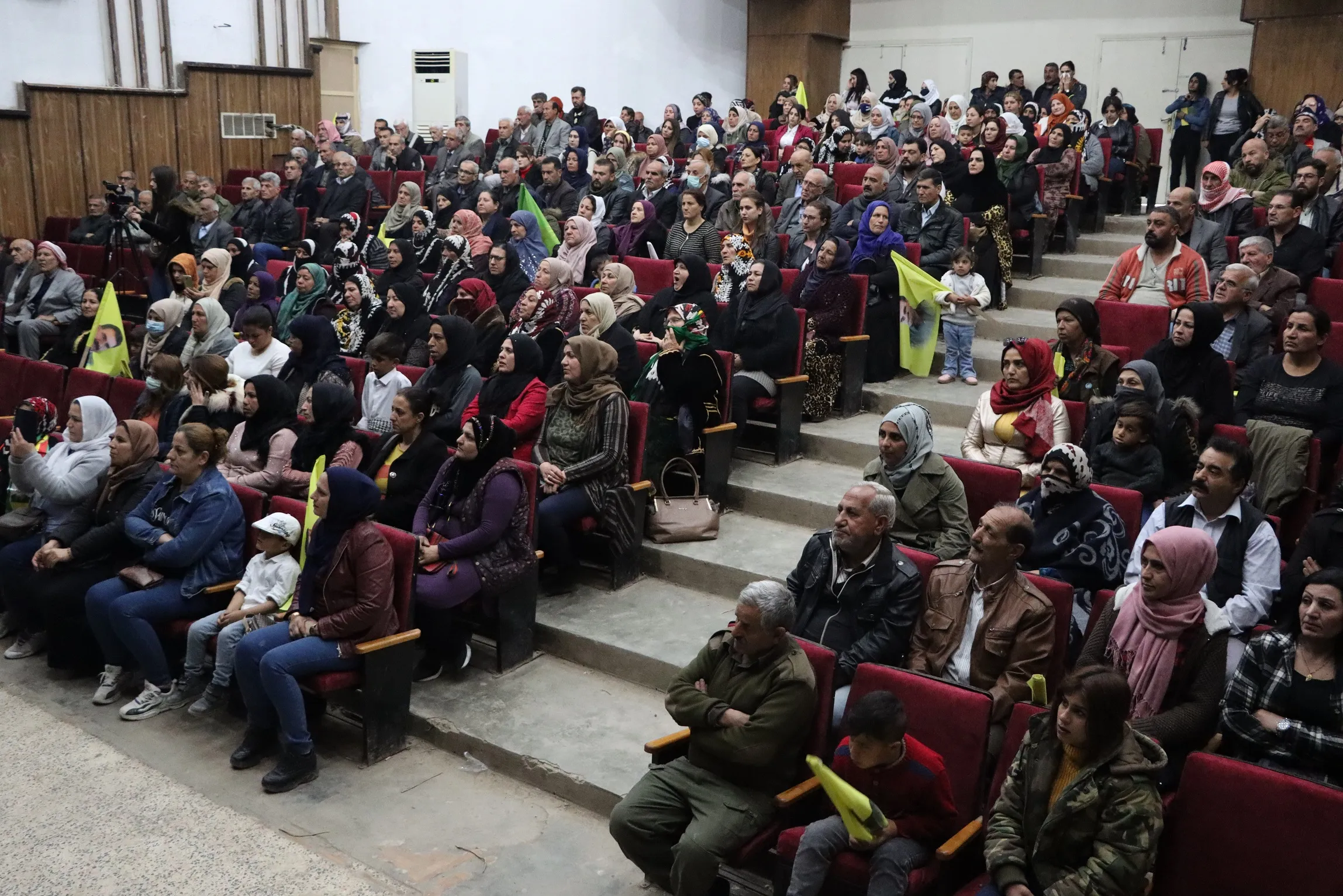 استذكاراً لأسبوع البطولة.. حزب الاتحاد الديمقراطي ينظّم محاضرة في قامشلو