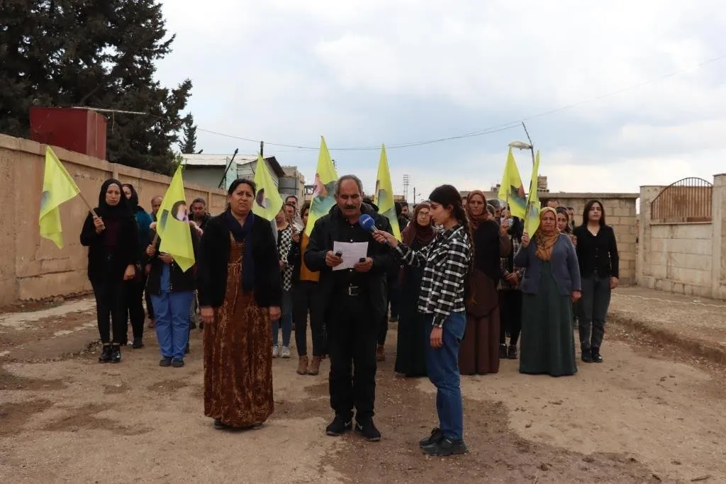 بـ 3744 توقيع.. انتهاء حملة المطالبة بإزالة اسم PKK من "قائمة الإرهاب" في الدرباسية