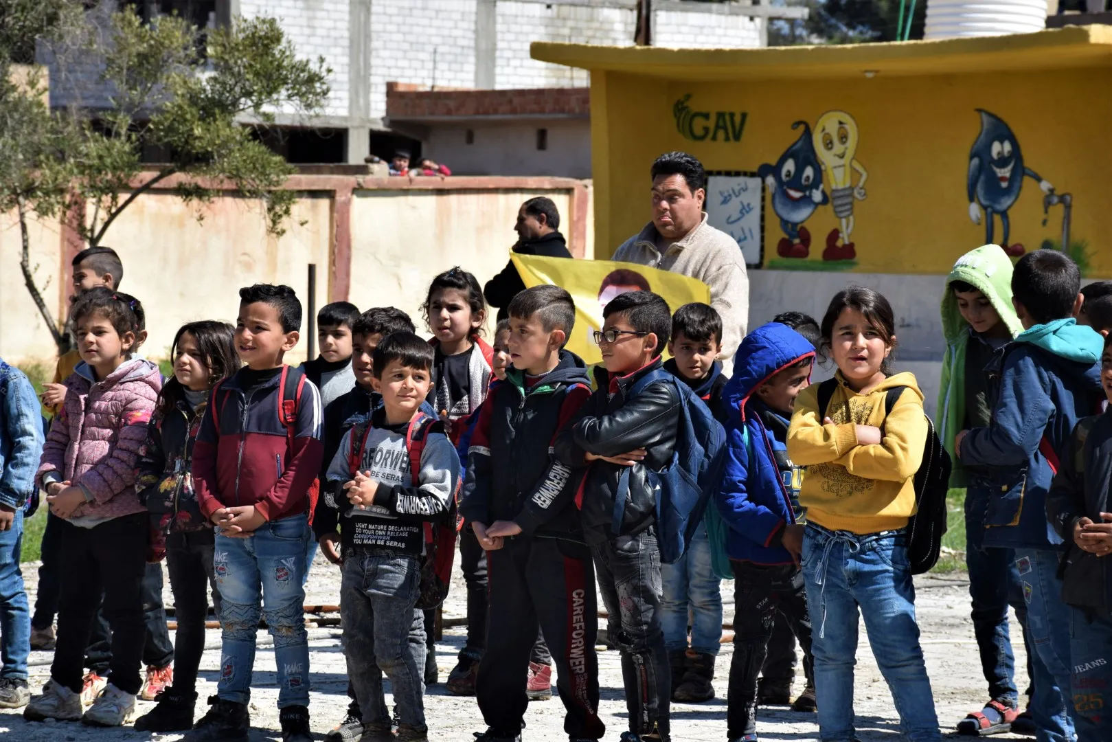 تحت شعار "ببسالة أبطالنا سيعيش أطفالنا بحرية" احتفاليات للأطفال في مقاطعة الحسكة وحلب