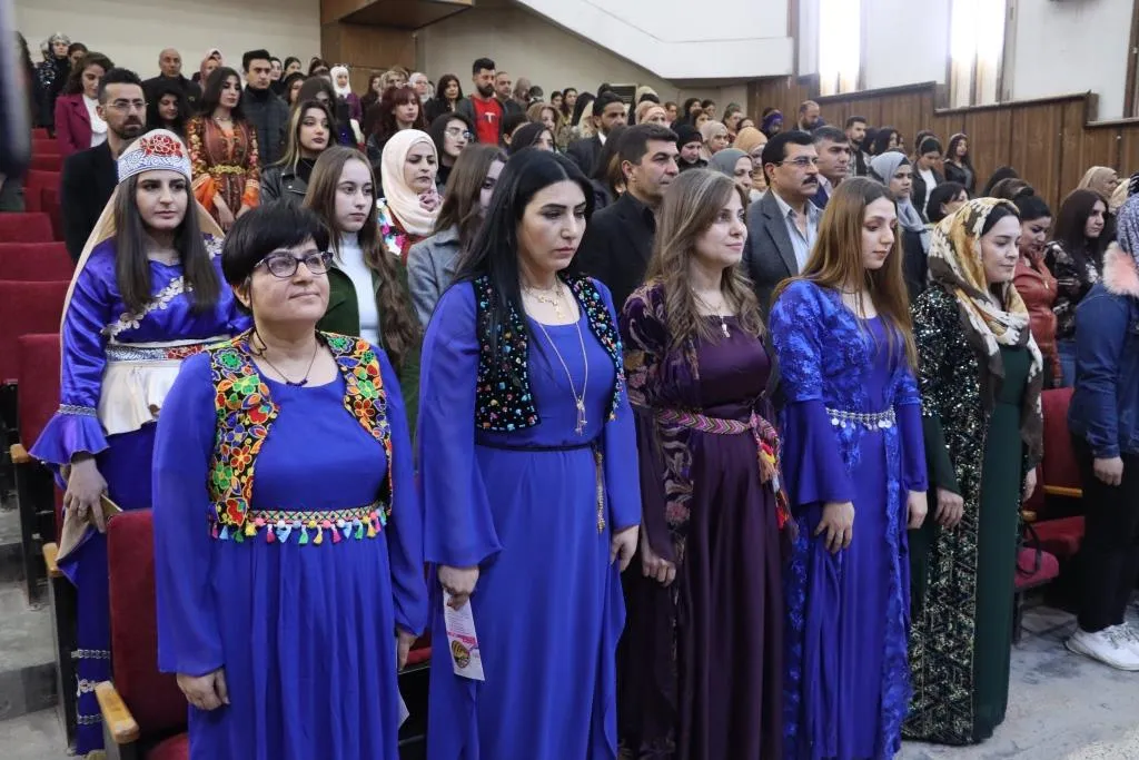 انطلاق فعاليات اليوم الأول لمهرجان أدب وفن المرأة في قامشلو
