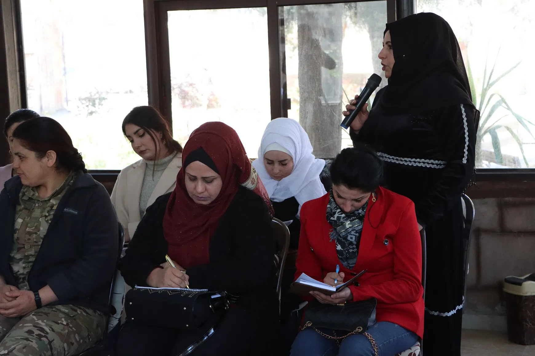 11 عاماً على الأزمة السورية.. "مشروع الإدارة الذاتية يعتبر حلاً جذرياً للأزمة السورية"