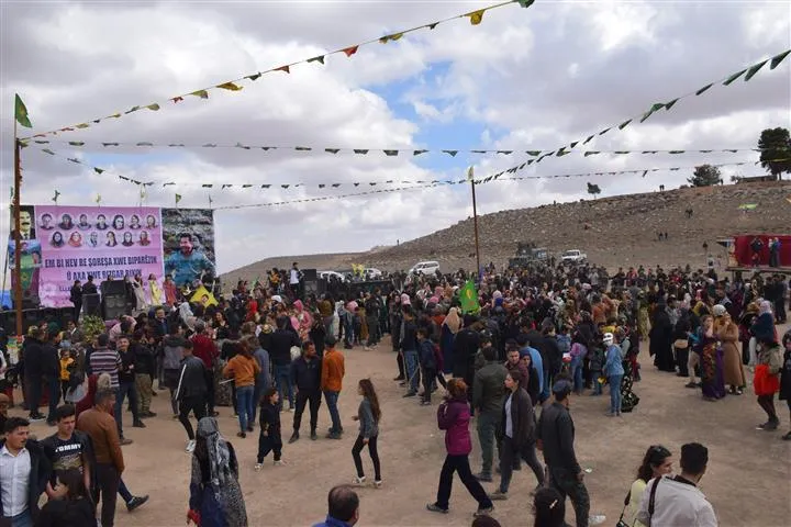 ​​​​​​​النساء يختتمن احتفالاتهن بيومهن العالمي بالتأكيد على مواصلة النضال التحرري - تم التحديث