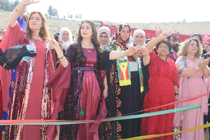 ​​​​​​​النساء يختتمن احتفالاتهن بيومهن العالمي بالتأكيد على مواصلة النضال التحرري - تم التحديث