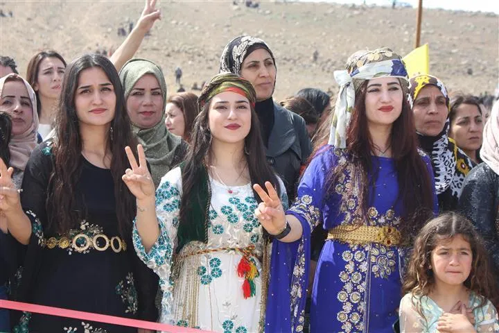 ​​​​​​​النساء يختتمن احتفالاتهن بيومهن العالمي بالتأكيد على مواصلة النضال التحرري - تم التحديث