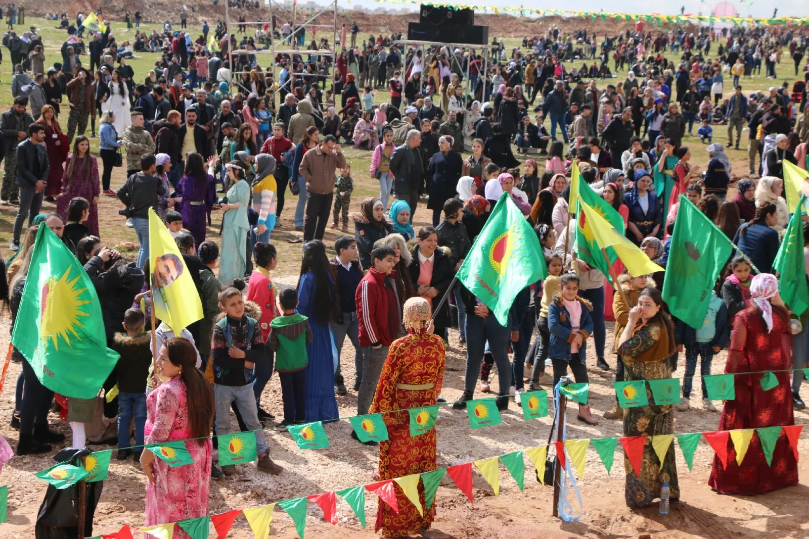 ​​​​​​​النساء يختتمن احتفالاتهن بيومهن العالمي بالتأكيد على مواصلة النضال التحرري - تم التحديث