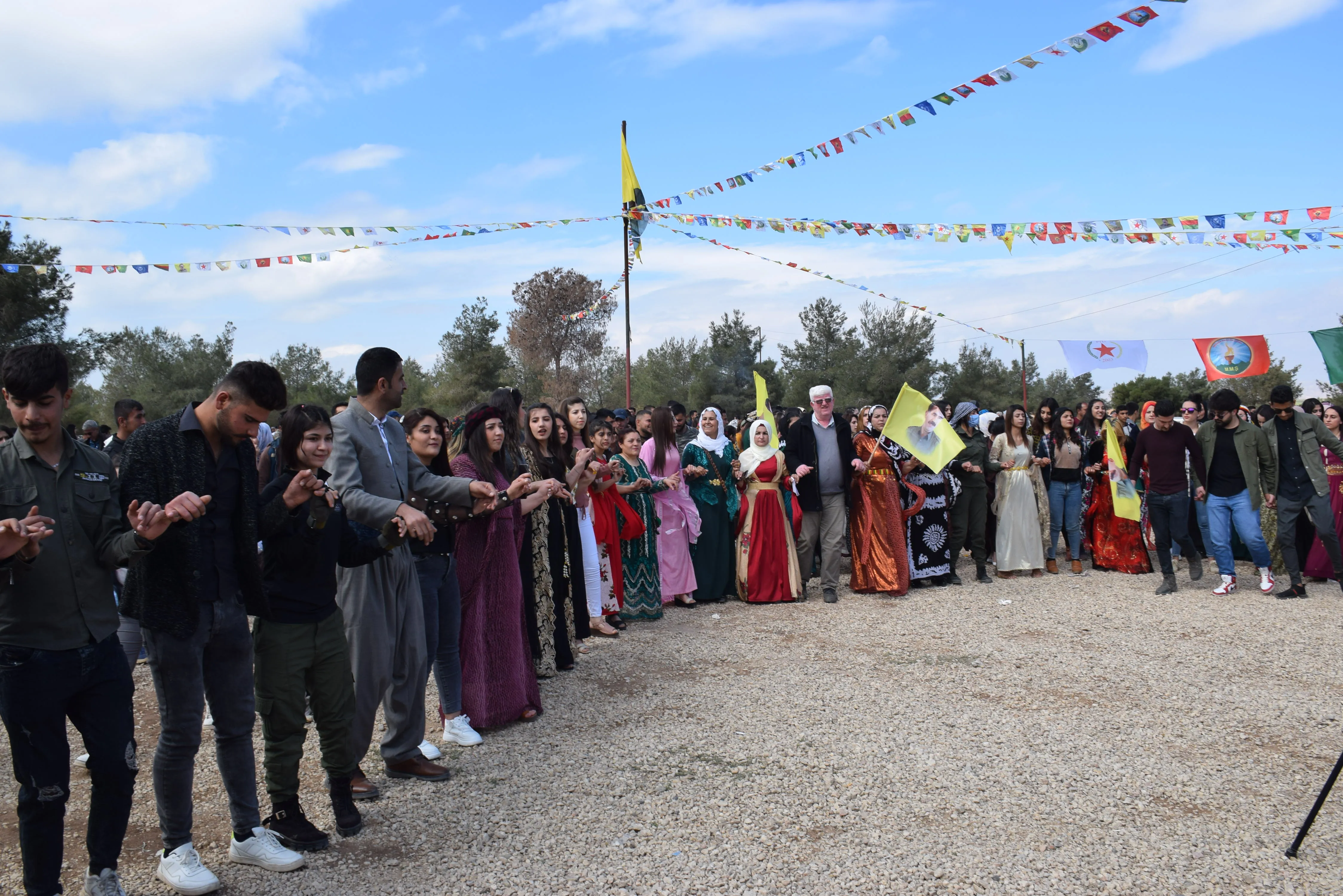 ​​​​​​​النساء يختتمن احتفالاتهن بيومهن العالمي بالتأكيد على مواصلة النضال التحرري - تم التحديث