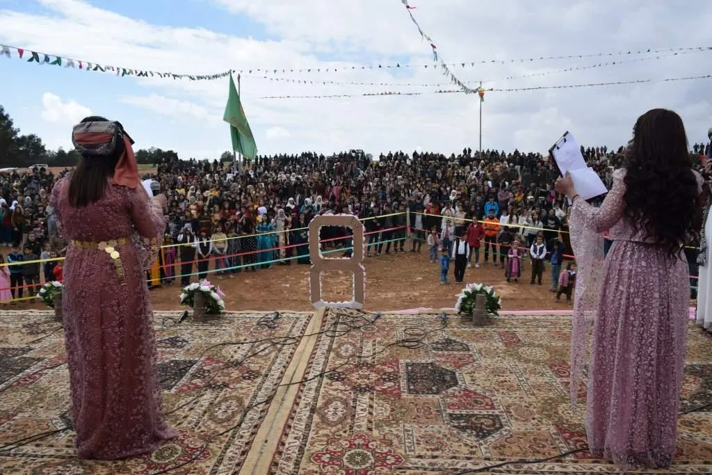​​​​​​​النساء يختتمن احتفالاتهن بيومهن العالمي بالتأكيد على مواصلة النضال التحرري - تم التحديث