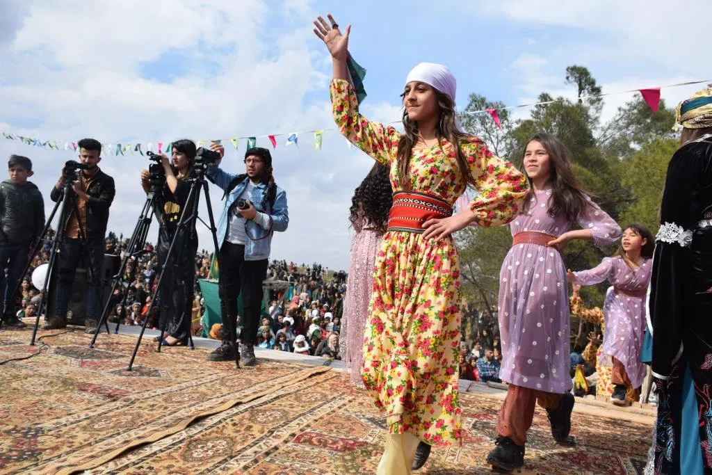 ​​​​​​​النساء يختتمن احتفالاتهن بيومهن العالمي بالتأكيد على مواصلة النضال التحرري - تم التحديث