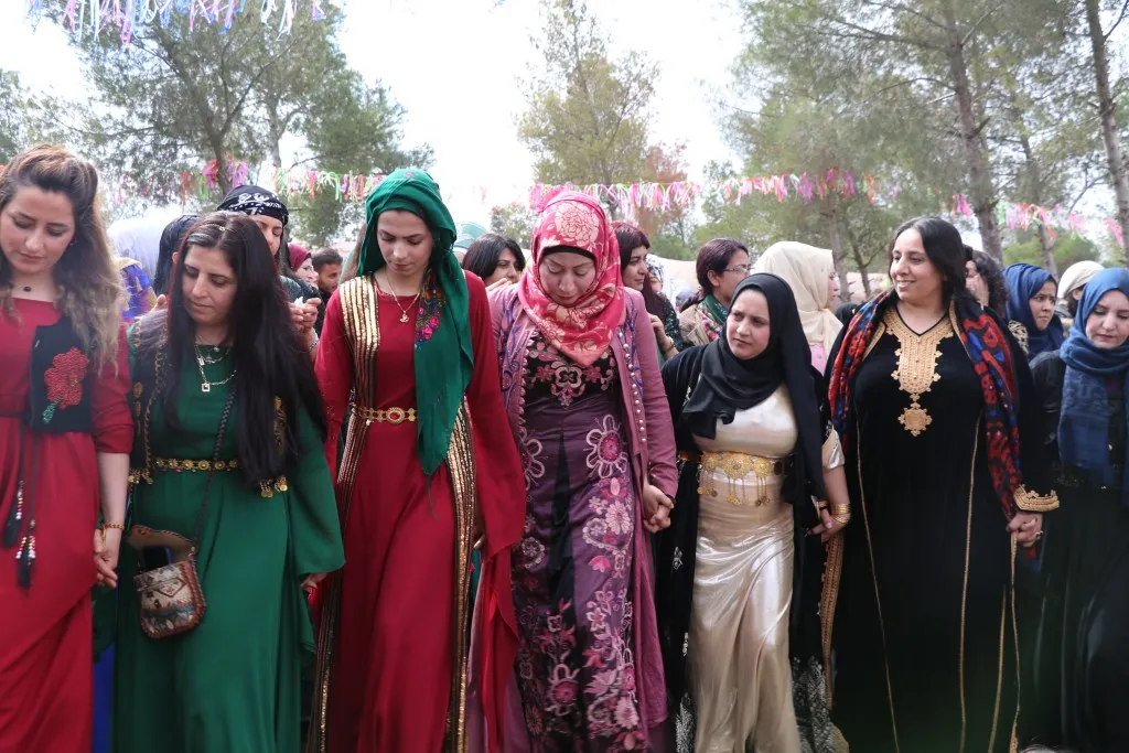 ​​​​​​​النساء يختتمن احتفالاتهن بيومهن العالمي بالتأكيد على مواصلة النضال التحرري - تم التحديث