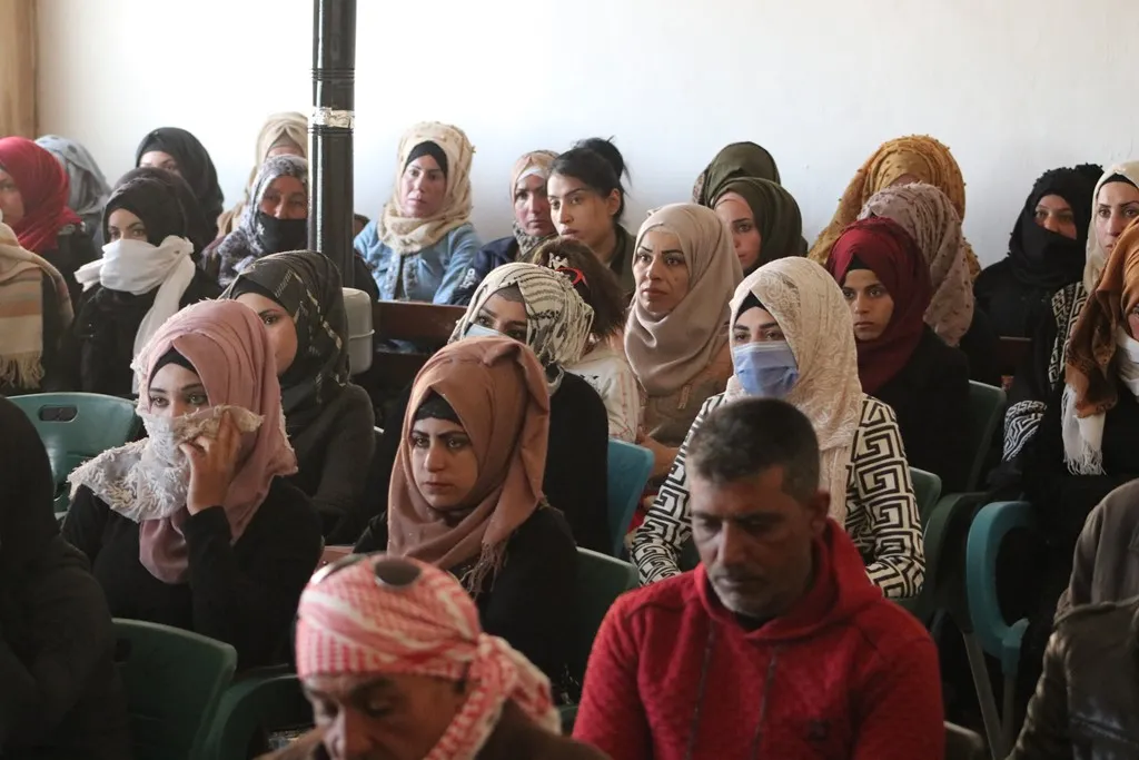 استمرار المحاضرات في مقاطعة الحسكة للتعريف بأسبوع البطولة