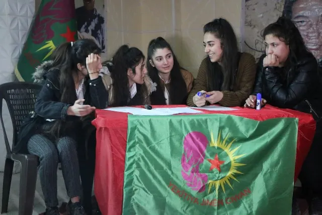 ​​​​​​​المرأة الشابة في حلب تنظم مسابقة شعرية وفكرية بمناسبة 8 آذار