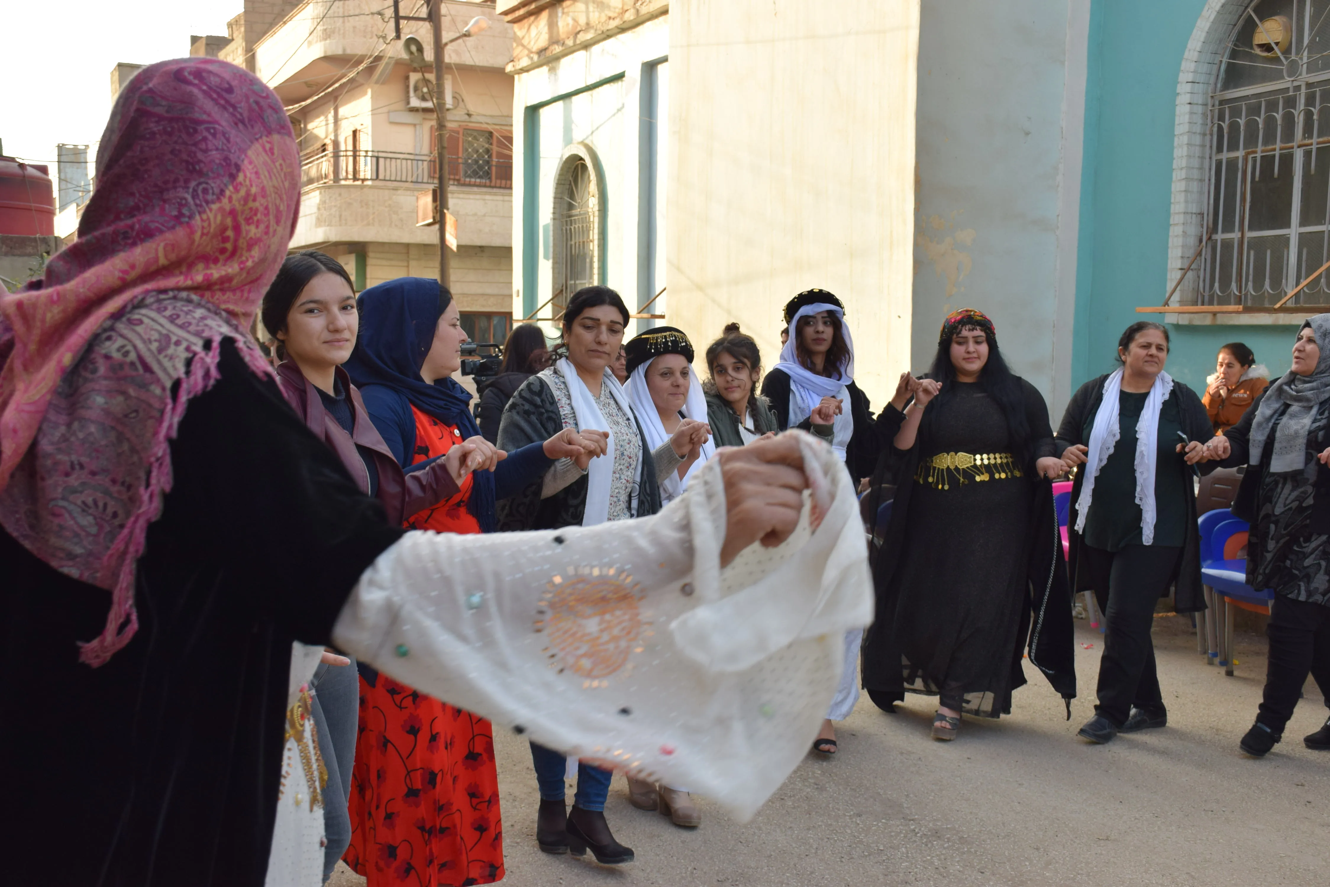 اتحاد المرأة الإيزيدية في إقليم الجزيرة يفتتح مكتباً له في تربه سبيه