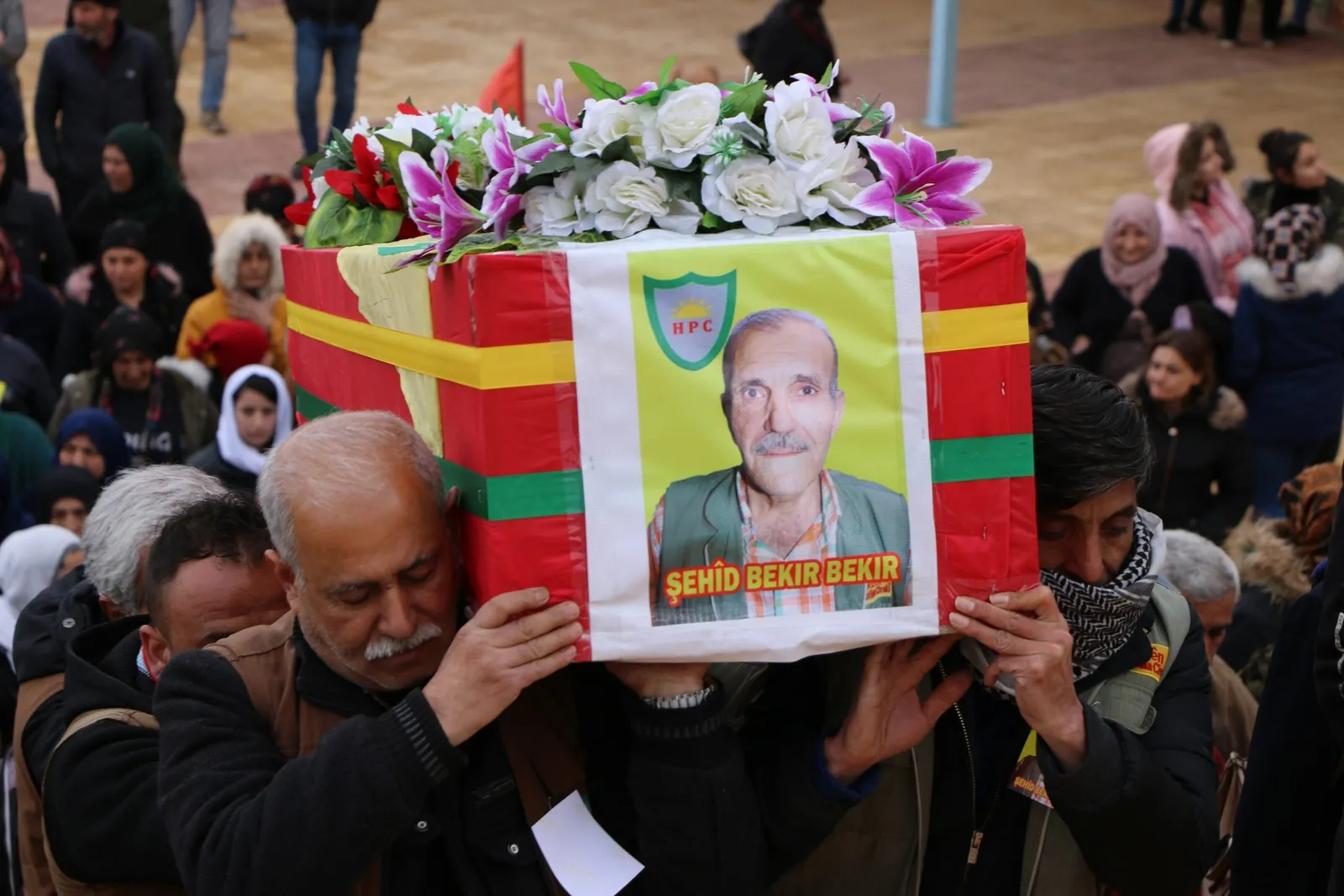 ​​​​​​​تشييع جثمان الشهيد بكر بكر عضو HPC في حلب إلى مثواه الأخير