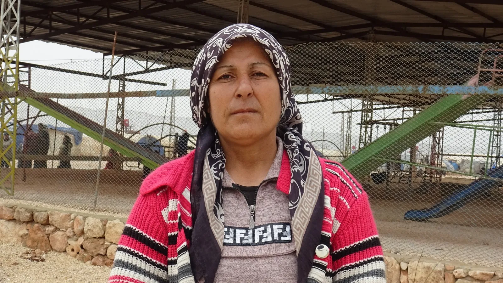 ​​​​​​​أهالي عفرين يزرعون الأشجار بمناسبة 8 آذار