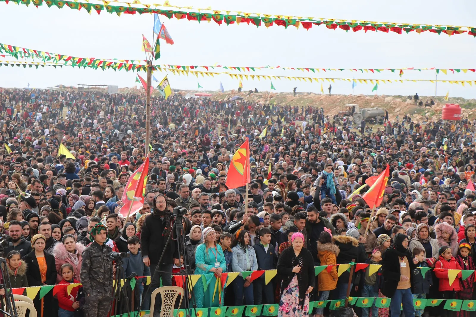 اختتام فعاليات احتفالات نوروز 2022 في مناطق شمال وشرق سوريا