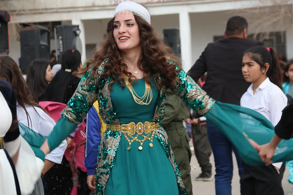 ​​​​​​​النساء يختتمن احتفالاتهن بيومهن العالمي بالتأكيد على مواصلة النضال التحرري - تم التحديث
