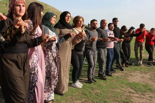 ​​​​​​​سلسلة فعاليات في مقاطعة قامشلو بمناسبة ميلاد القائد أوجلان