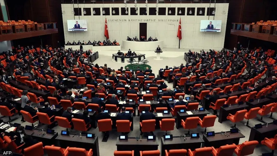 ​​​​​​​البرلمان التركي يوافق على قانون خفض نسبة الأصوات المطلوبة لدخول البرلمان