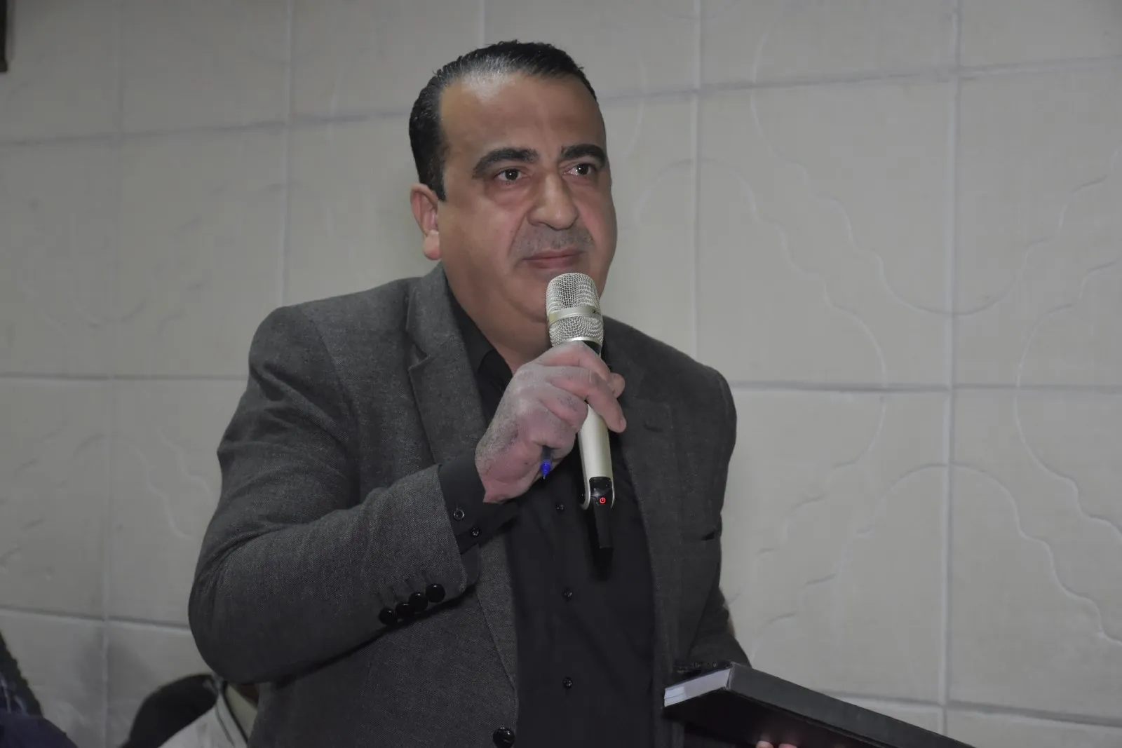 أهالي حلب يناقشون مسودة العقد الاجتماعي لشمال وشرق سوريا