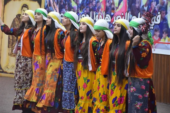 بزراعة الأشجار والمسيرات والاحتفالات شمال وشرق سوريا تحتفل بميلاد القائد أوجلان