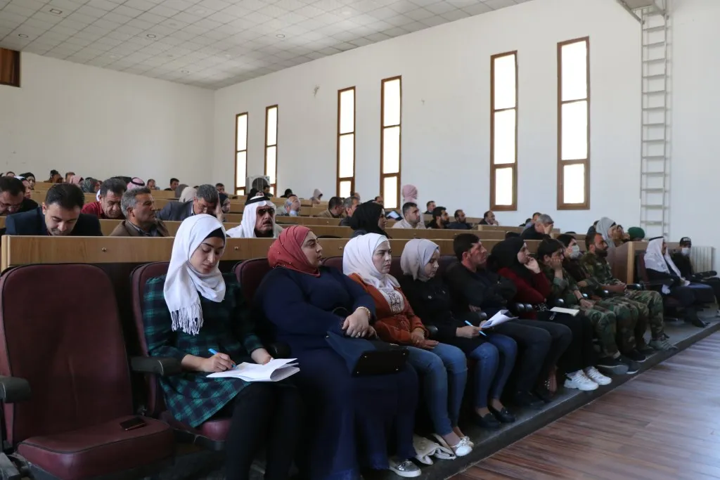 اجتماع موسع في منبج لشرح ميثاق العقد الاجتماعي