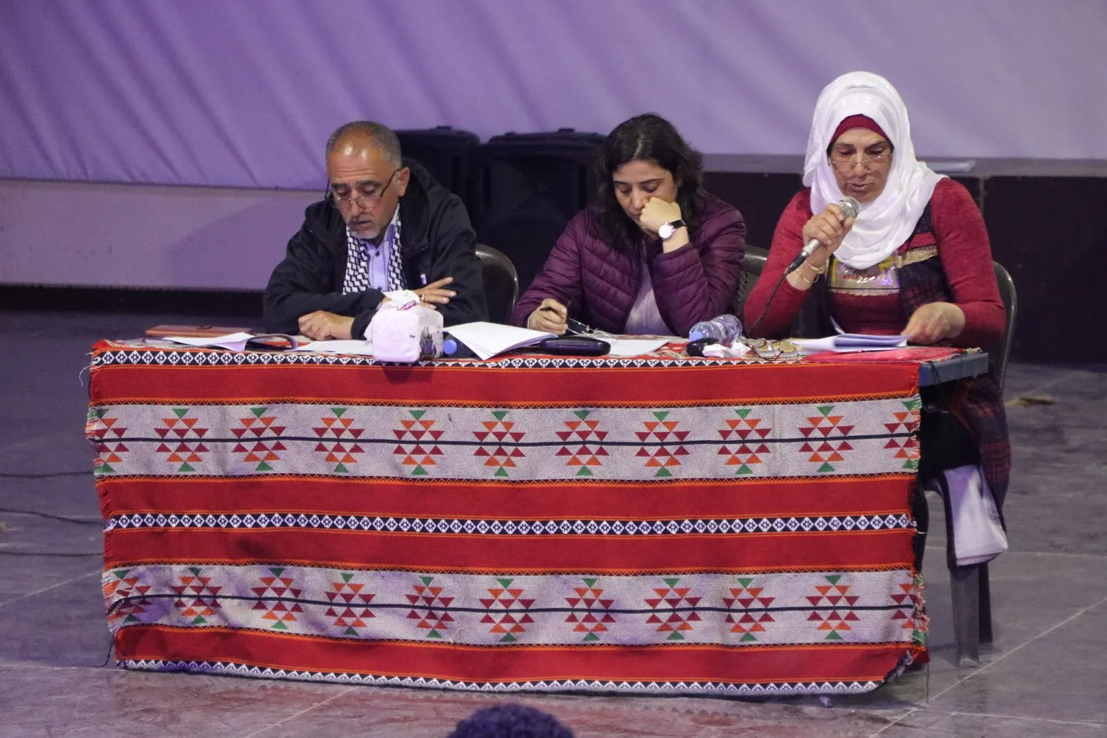 ​​​​​​​لجنة صياغة العقد الاجتماعي تناقش مسوّدة العقد مع هيئات الإدارة الذاتية لإقليم عفرين