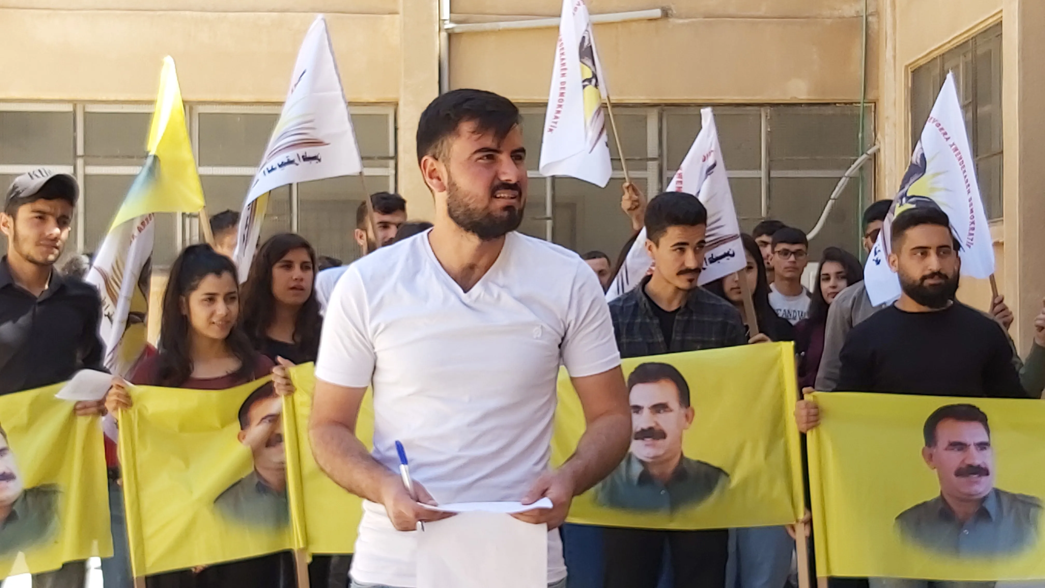 ​​​​​​​مظاهرات وبيانات في الحسكة تنديداً بالهجوم التركي مع الحزب الديمقراطي الكردستاني على الكريلا