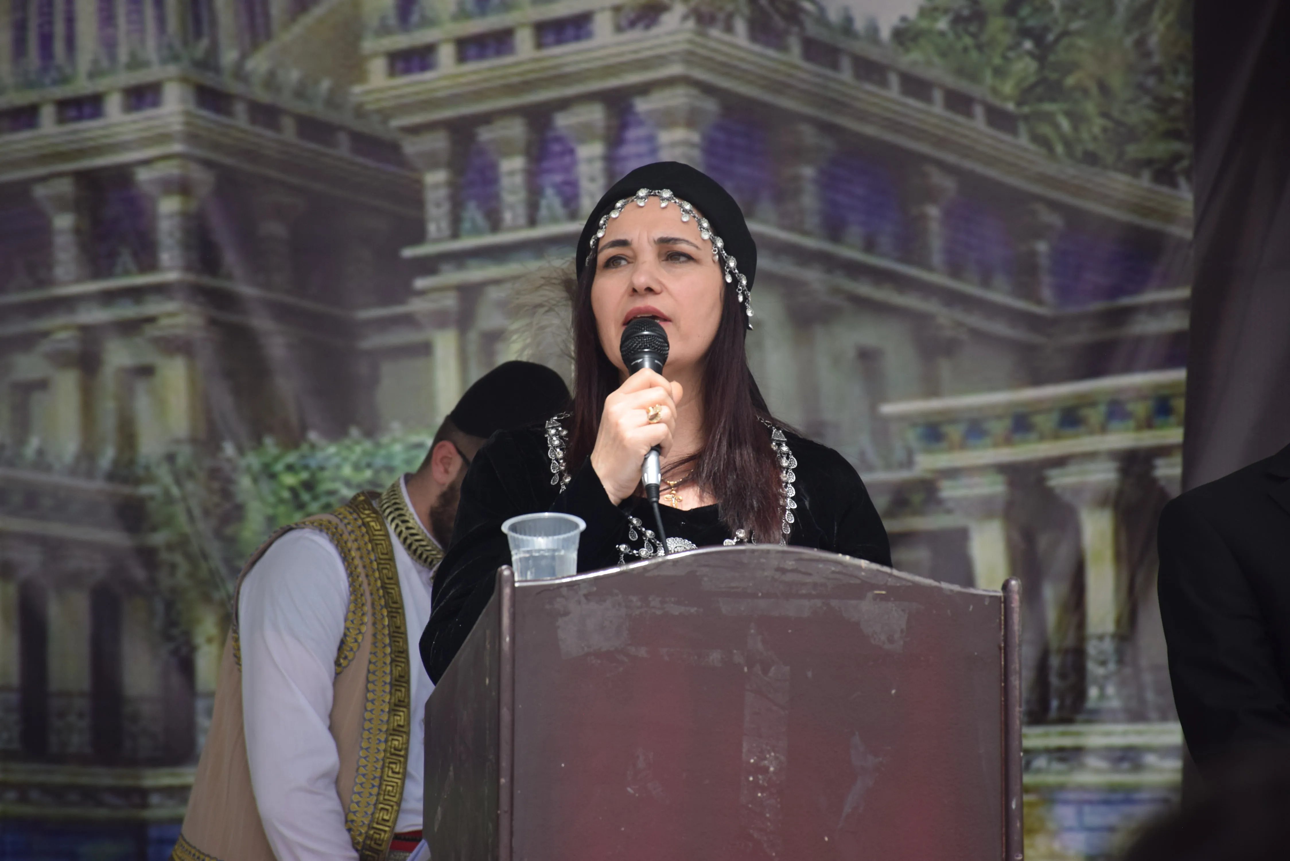 ​​​​​​​في عيد الأكيتو.. أمنيات أن يكون العام الجديد عام السلام والأمان والمحبة