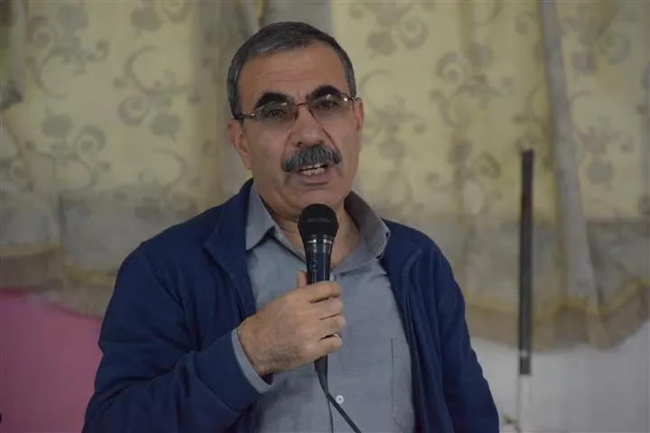 فعاليات اجتماعية وشعبية تقدم جملة مقترحات للجنة صياغة العقد الاجتماعي