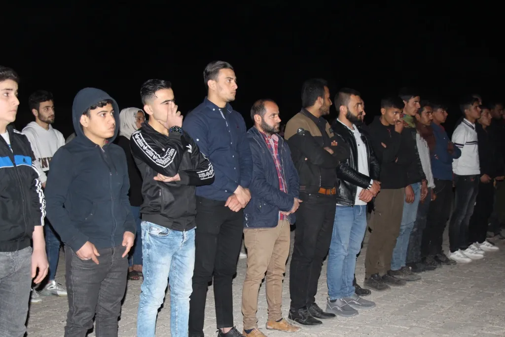 ​​​​​​​استذكار الشهيد عزيز عرب في منبج وإشعال الشموع على أضرحة الشهداء