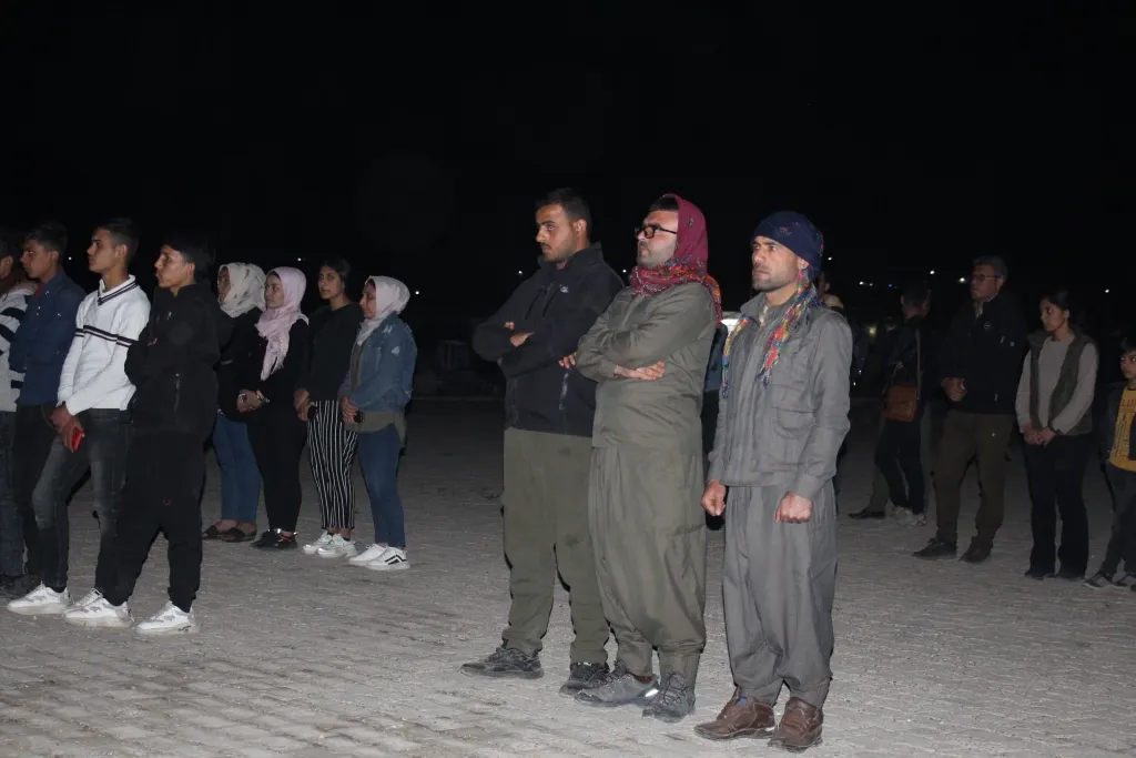 ​​​​​​​استذكار الشهيد عزيز عرب في منبج وإشعال الشموع على أضرحة الشهداء