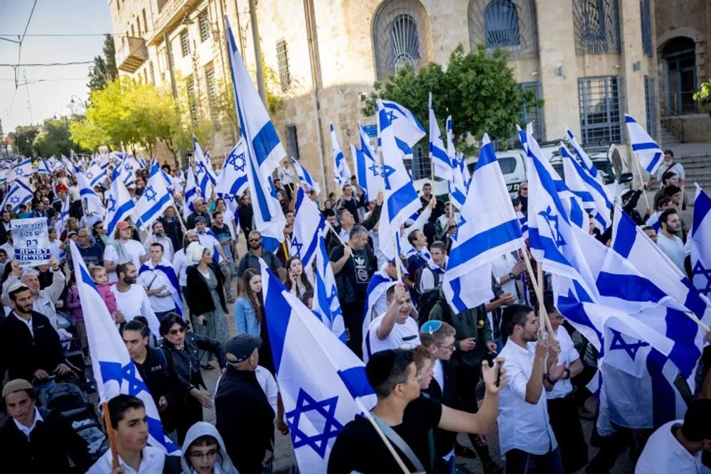 تأهب إسرائيلي وتحذيرات فلسطينية: "مسيرة الأعلام ستفجر الأوضاع"