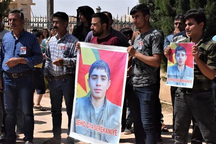 مراسم غيابية للشهيد جيا سري كانيه في الحسكة