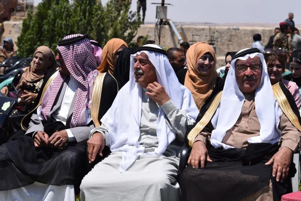 أهالي الطبقة يختتمون احتفالية الذكرى الخامسة لتحرير مدينتهم