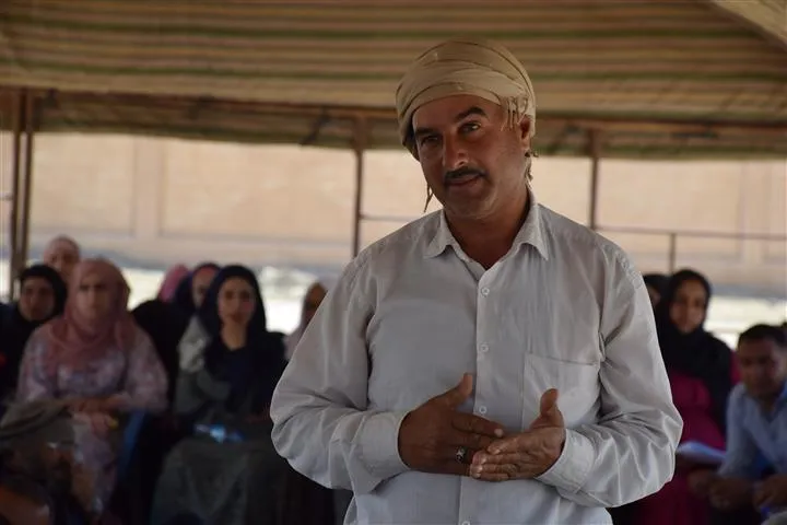 أهالي الهول يقدمون مقترحاتهم للجنة صياغة العقد الاجتماعي لشمال وشرق سوريا