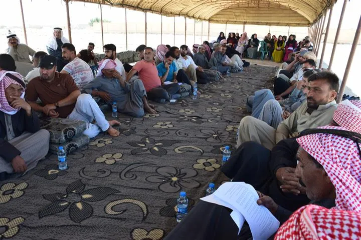 أهالي الهول يقدمون مقترحاتهم للجنة صياغة العقد الاجتماعي لشمال وشرق سوريا