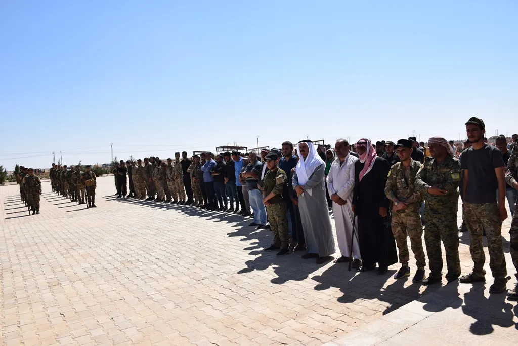أهالي الشدادي يشيعون جثمان الشهيد أحمد حسن الرحيم
