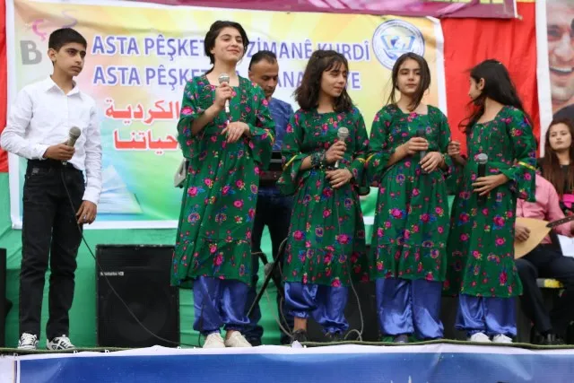 سلسلة احتفاليات بمناسبة يوم اللغة الكردية