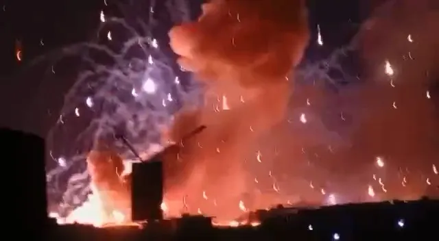 ​​​​​​​طائرة مسيّرة تقصف مستودعاً للأسلحة تابعاً لمرتزقة الاحتلال التركي في إدلب