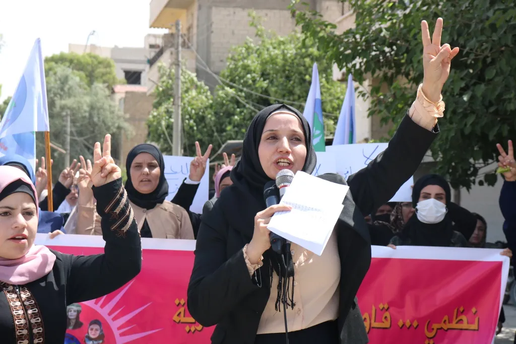 ​​​​​​​رفضاً للتهديدات التركية.. مجلس المرأة في حزب سوريا المستقبل ينظم وقفة احتجاجية