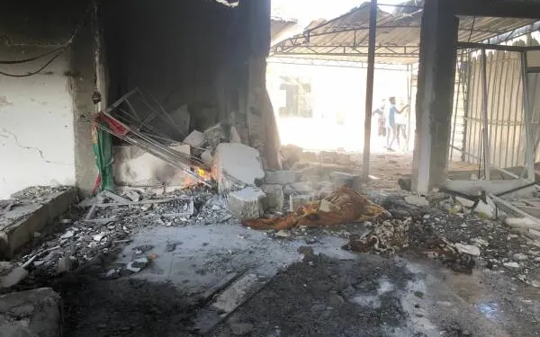 روج نيوز: إصابة مدنيين في القصف التركي على مجلس ناحية سنوني في شنكال