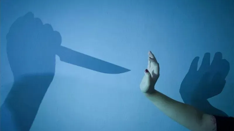 ​​​​​​​جريمة بشعة في الدقهلية.. مصري يقتل زوجته نحراً