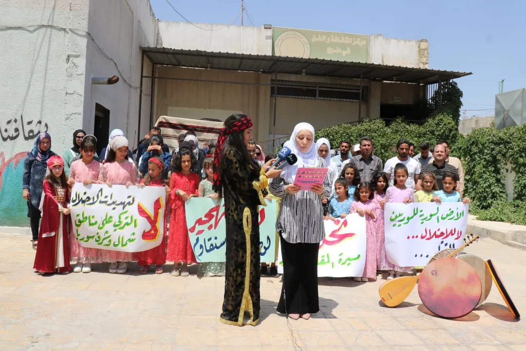 مركز الثقافة والفن في منبج يدين تهديدات وهجمات الاحتلال التركي على المنطقة